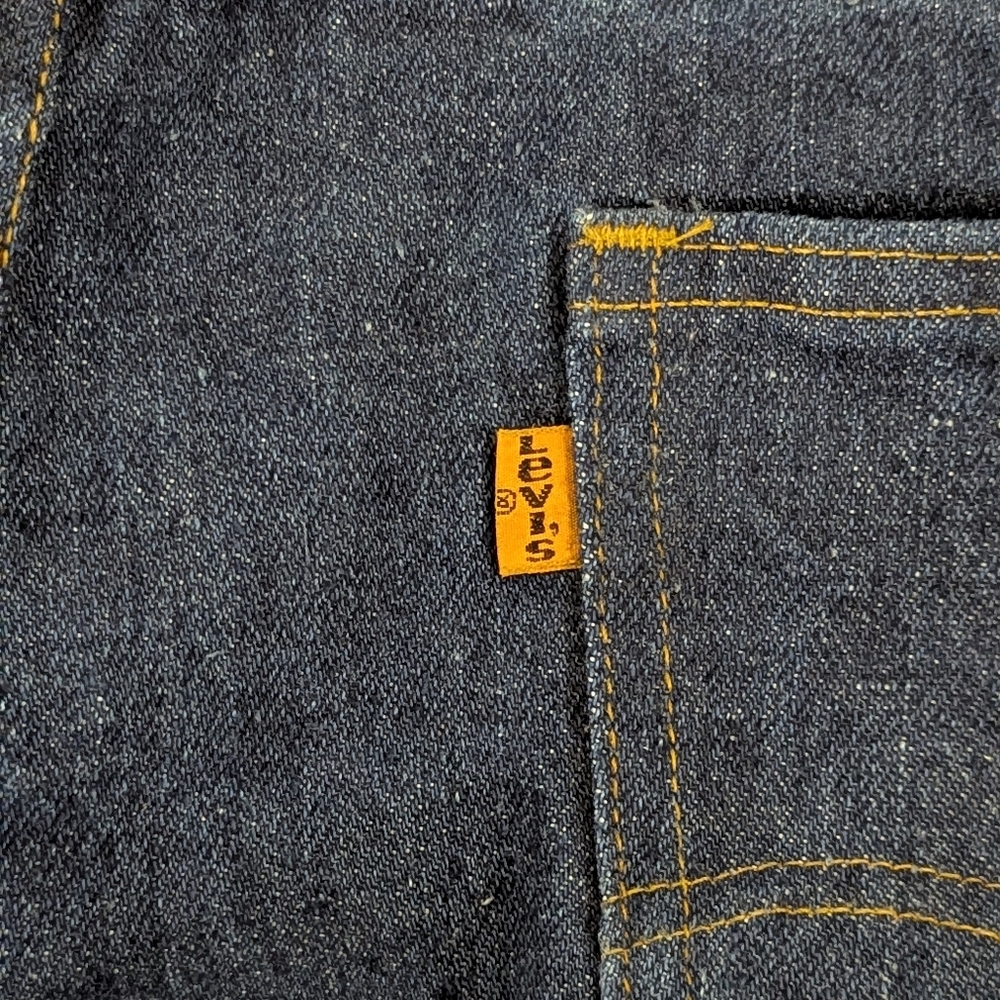 Vintage 1970s Levis High-waisted Flare Bellbottom Jeans Darkwash Tag Size 36x34 - Picture 5 of 7